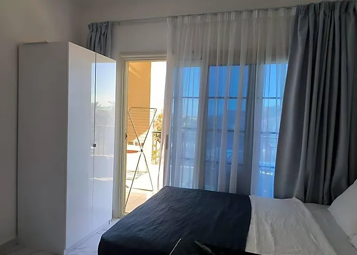 Solo Front Or For Couple Appartement